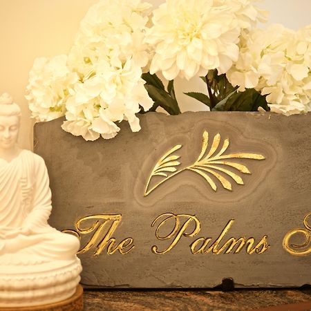 Crowne Plaza Chennai Adyar Park, An Ihg Hotel Ngoại thất bức ảnh The Palms Spa