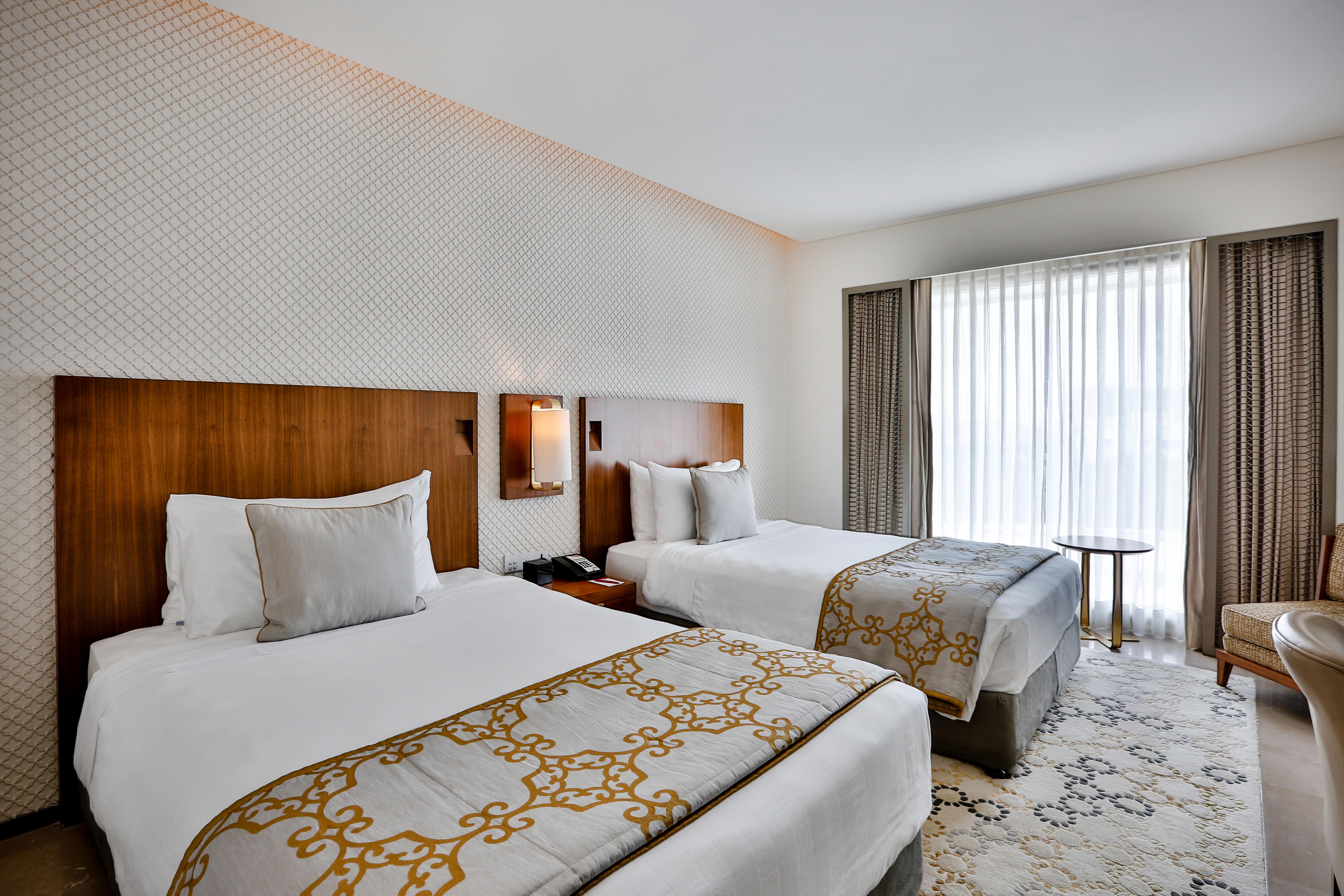 Crowne Plaza Chennai Adyar Park, An Ihg Hotel Ngoại thất bức ảnh Deluxe Room