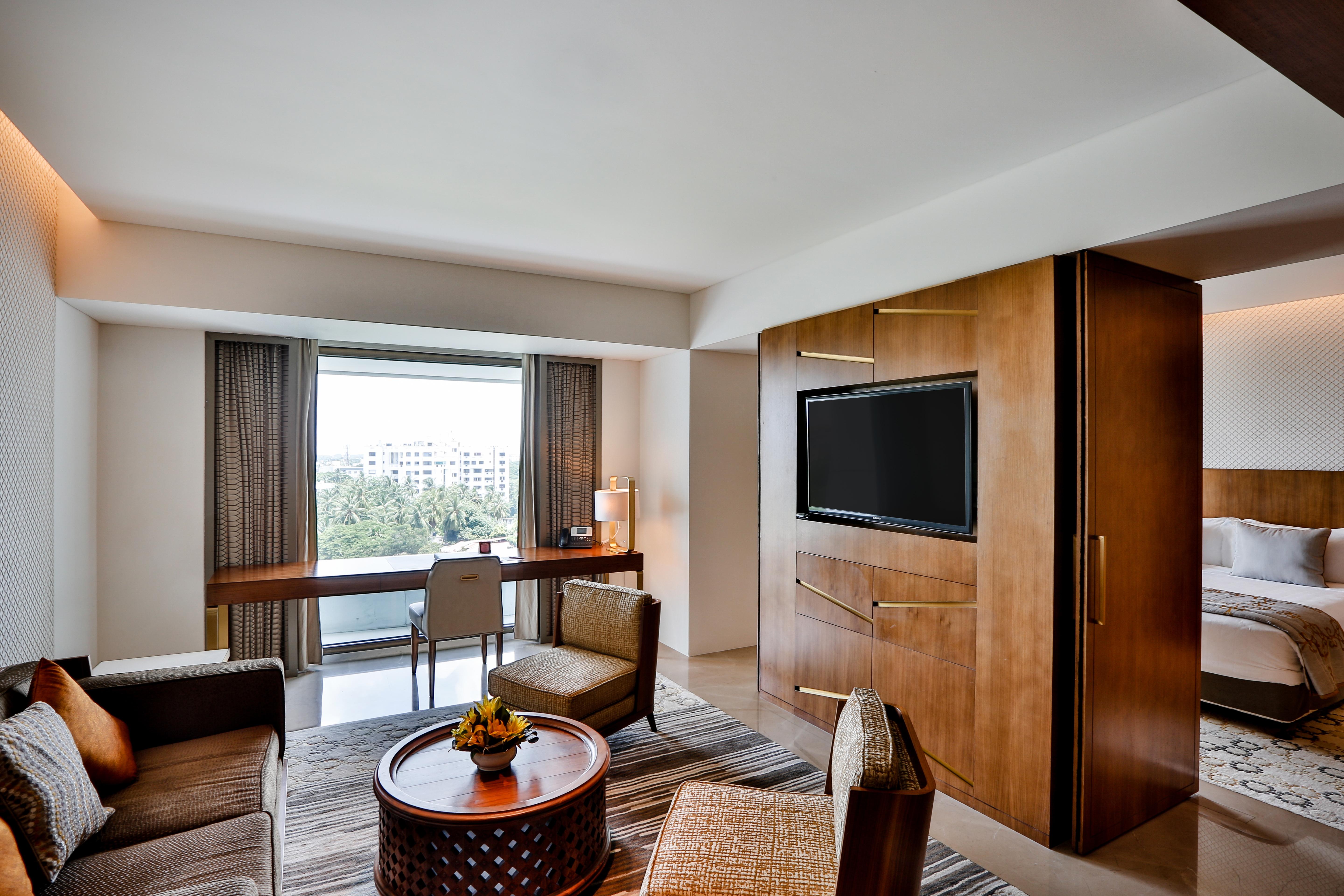 Crowne Plaza Chennai Adyar Park, An Ihg Hotel Ngoại thất bức ảnh Suite at the Taj Bengal