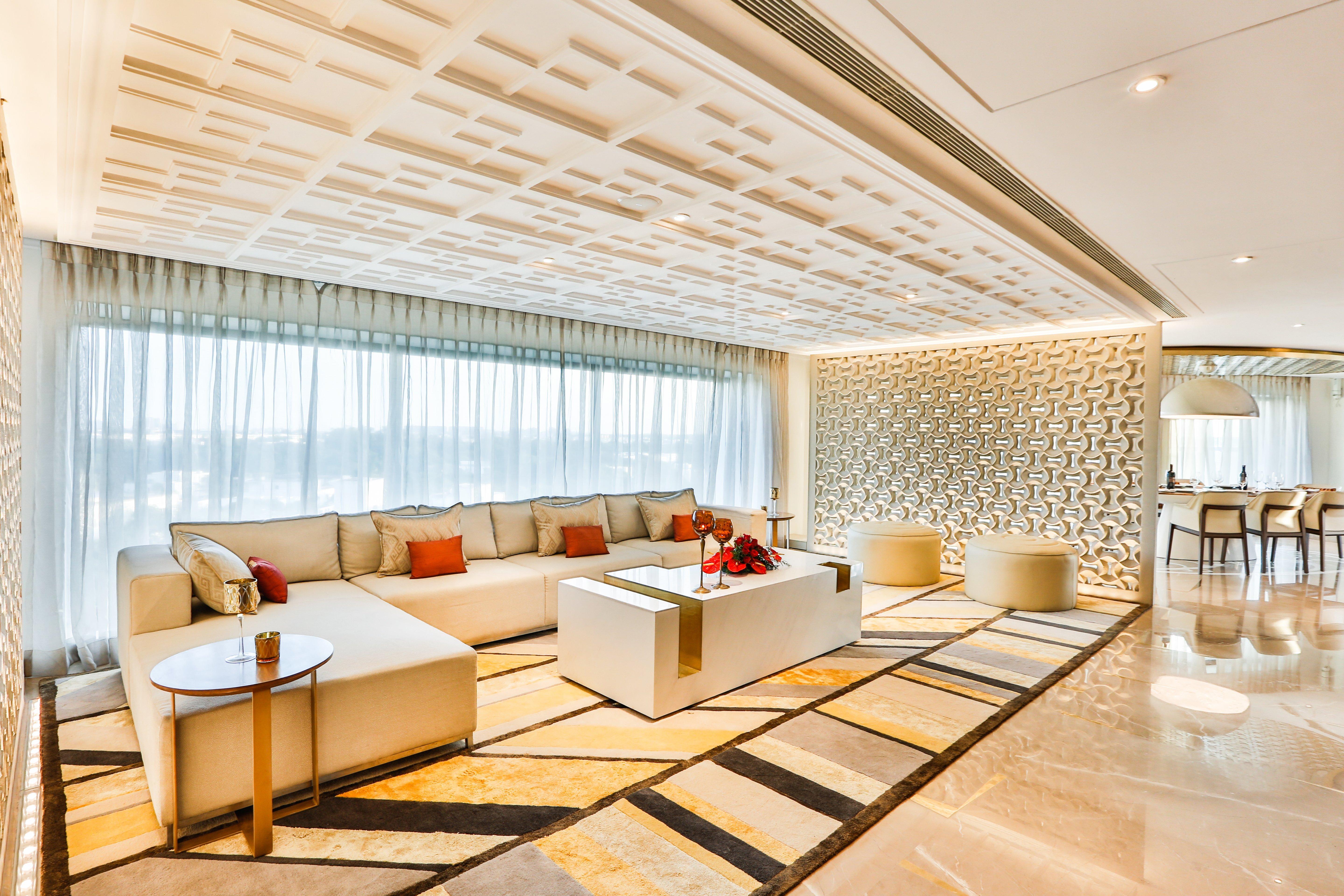 Crowne Plaza Chennai Adyar Park, An Ihg Hotel Ngoại thất bức ảnh The interior of the lounge