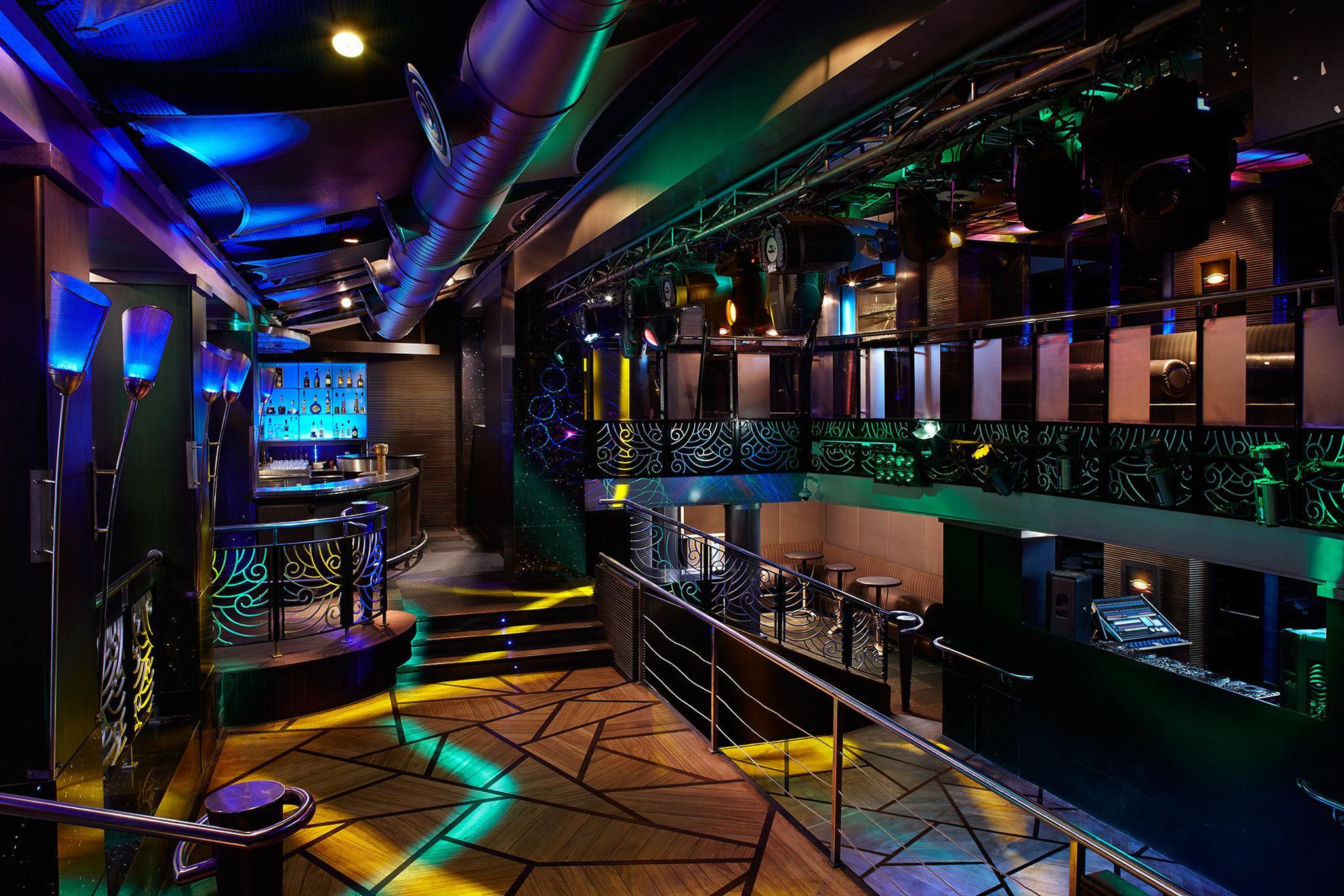 Crowne Plaza Chennai Adyar Park, An Ihg Hotel Ngoại thất bức ảnh The interior of the nightclub