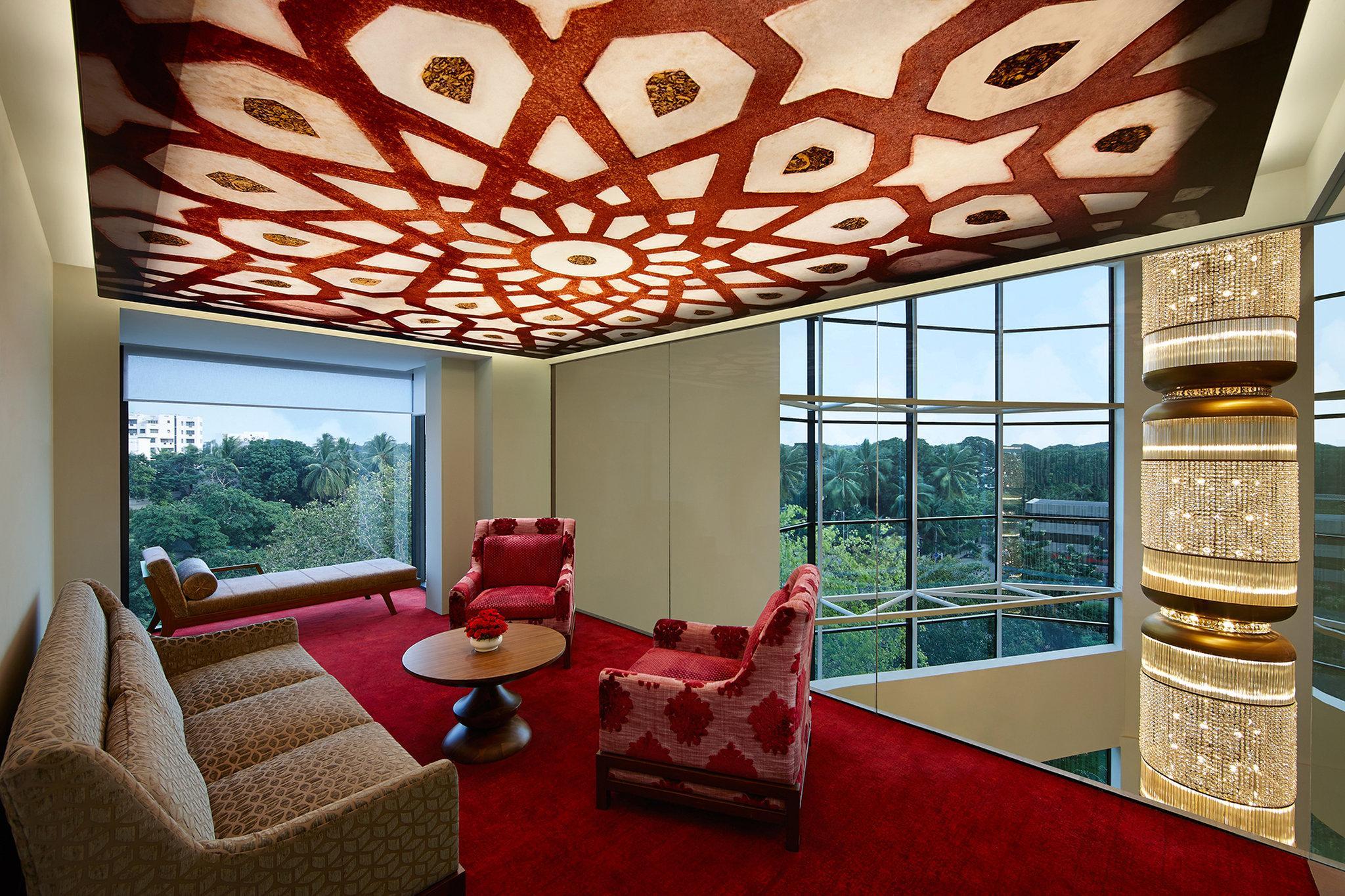 Crowne Plaza Chennai Adyar Park, An Ihg Hotel Ngoại thất bức ảnh The interior of the hotel