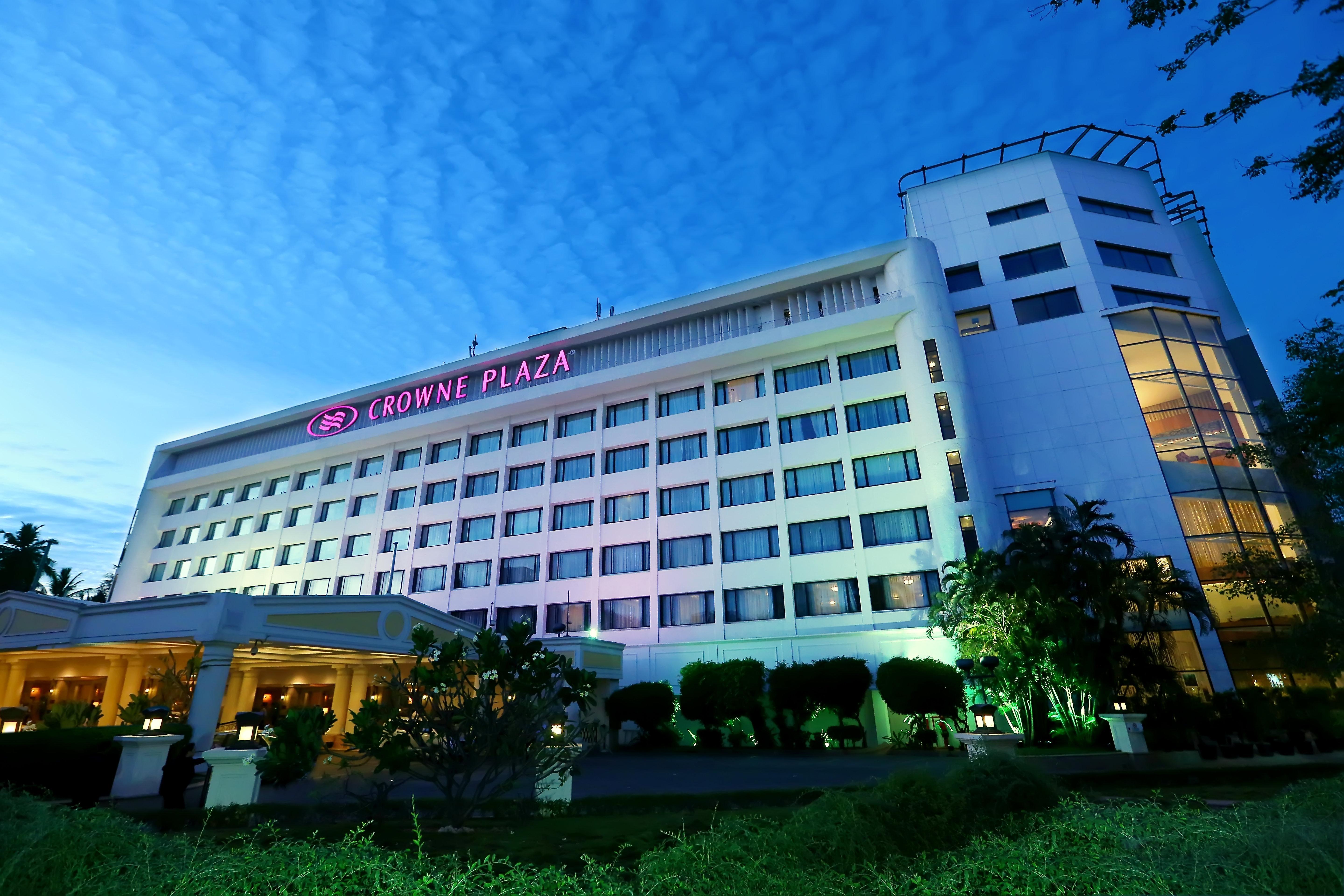 Crowne Plaza Chennai Adyar Park, An Ihg Hotel Ngoại thất bức ảnh Khon Kaen Plaza Hotel